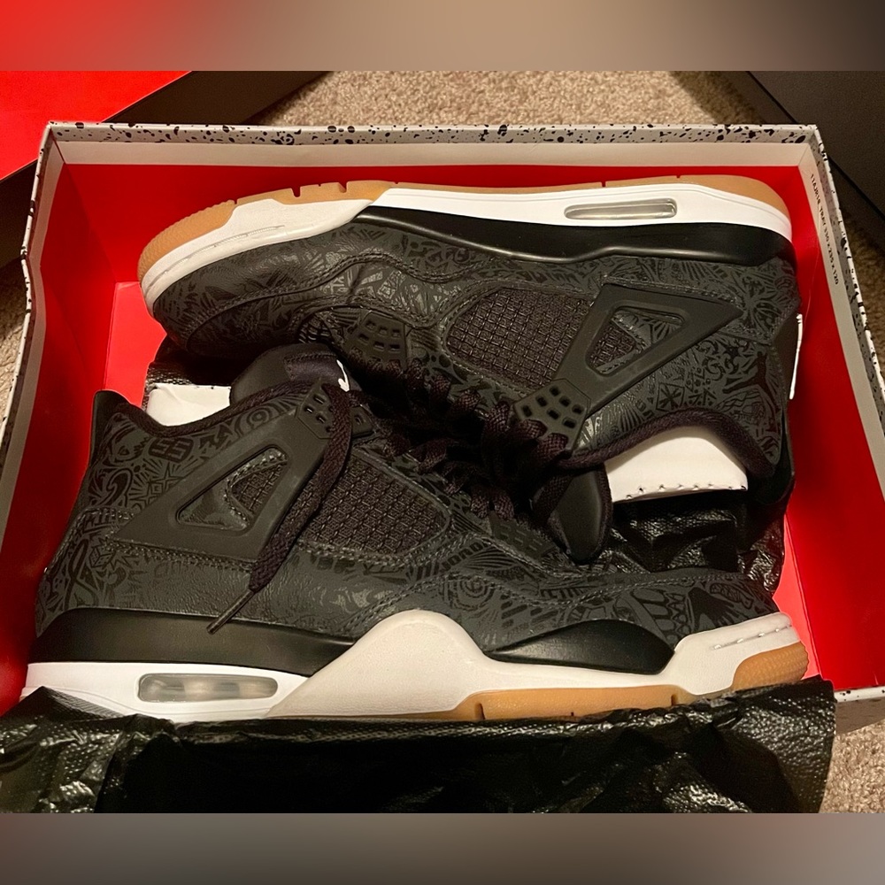 2019
Air Jordan 4 Retro 'Laser' Mens size 10.5 brand new.